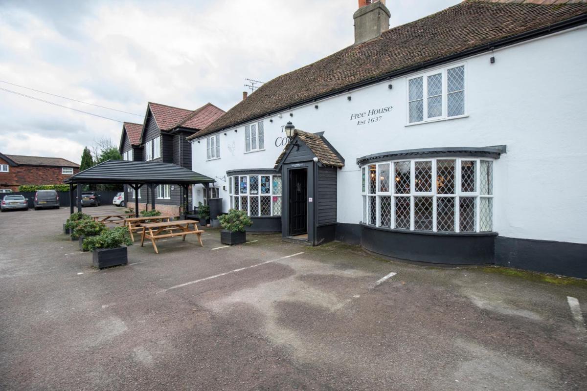 The Cock Inn Hotel - Housity