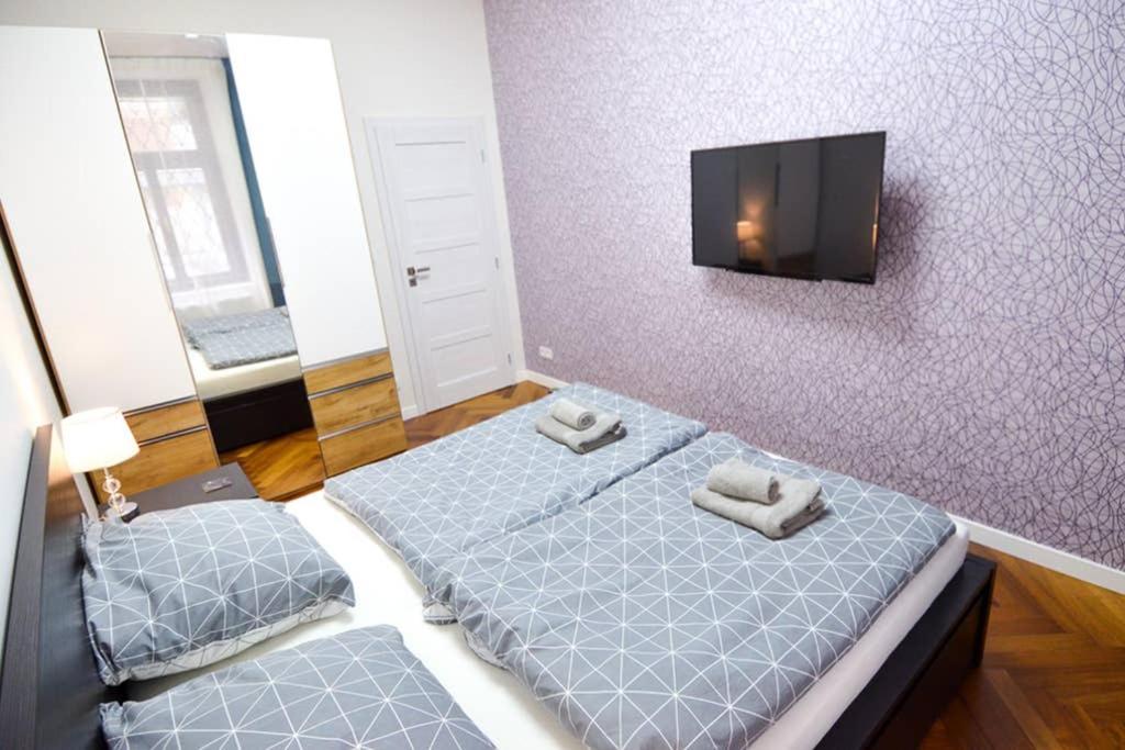 BRANDLY NEW APARTMENT AND?L - Housity