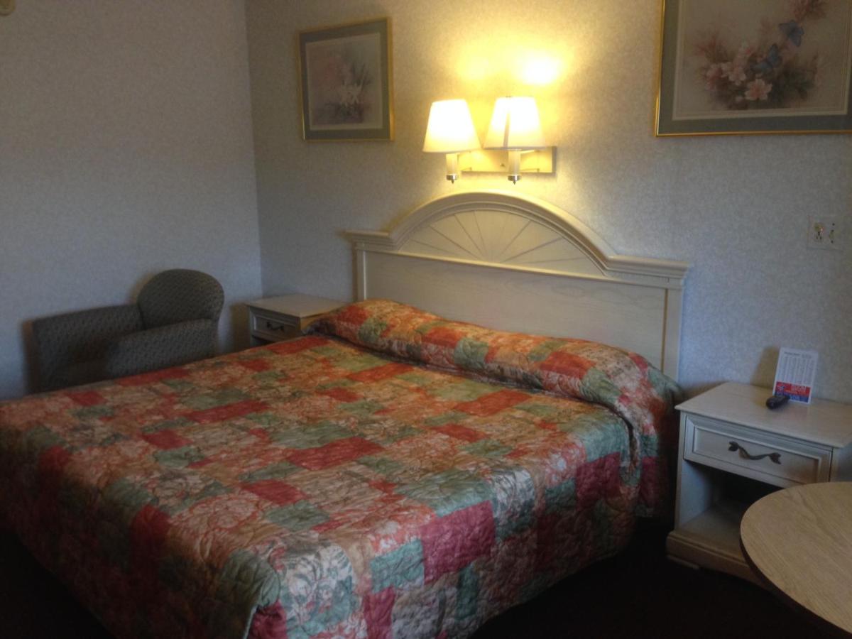 Stardust Motel - Housity