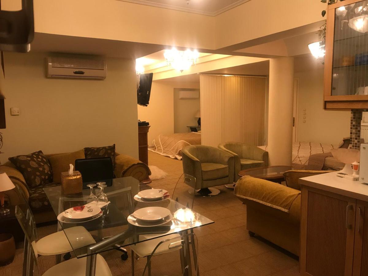 Suitetrails - Wonderful Playroom Apartment