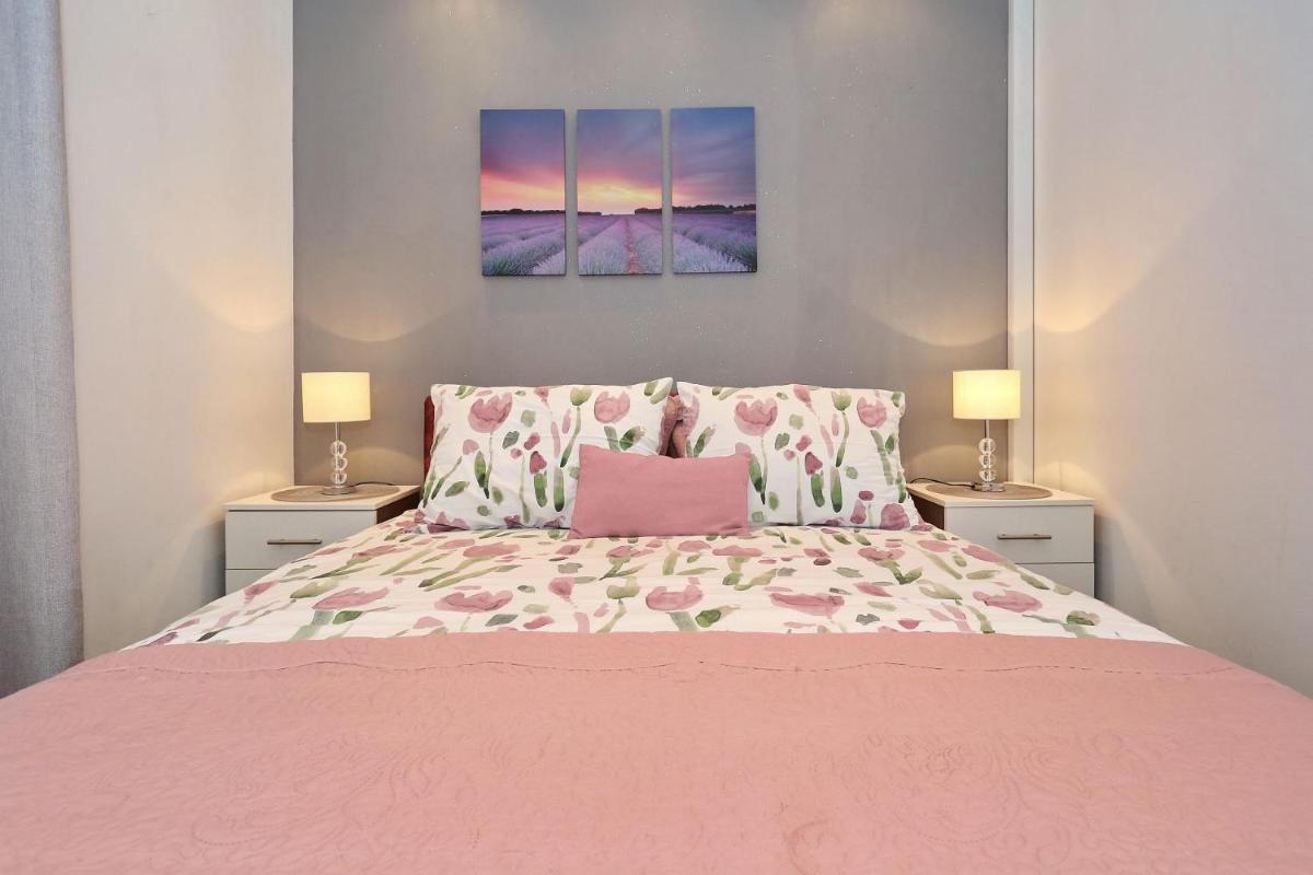 Apartments Mediteranea 1 - Housity