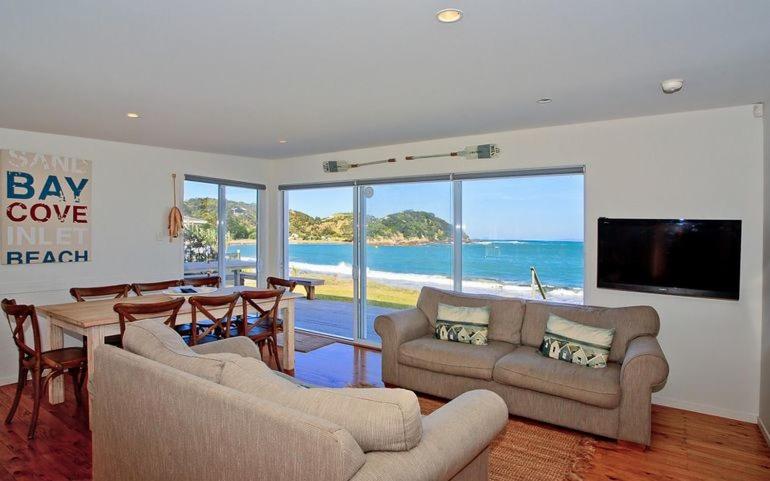 Shoreside - Tutukaka Holiday Home - Housity