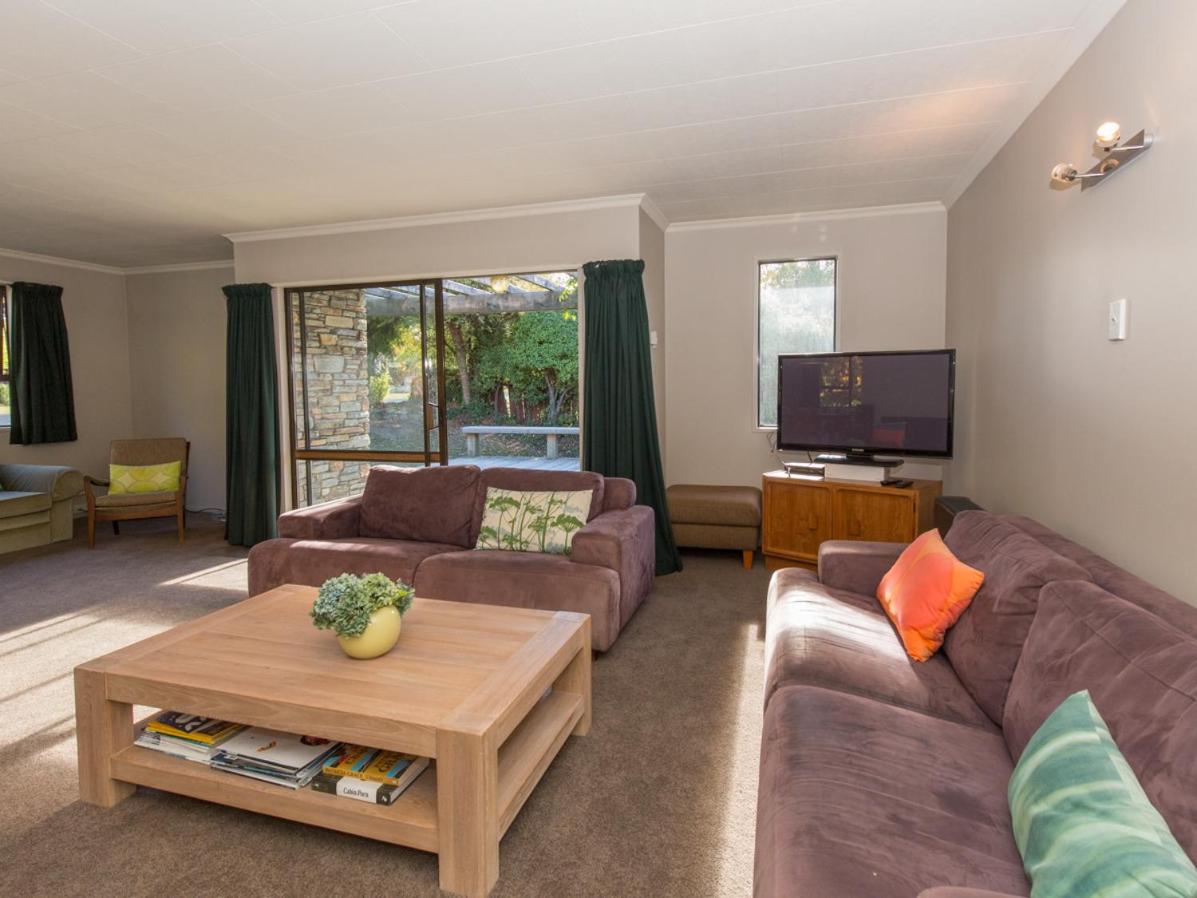 Suitetrails - Kowhai Cottage - Wanaka Holiday Home