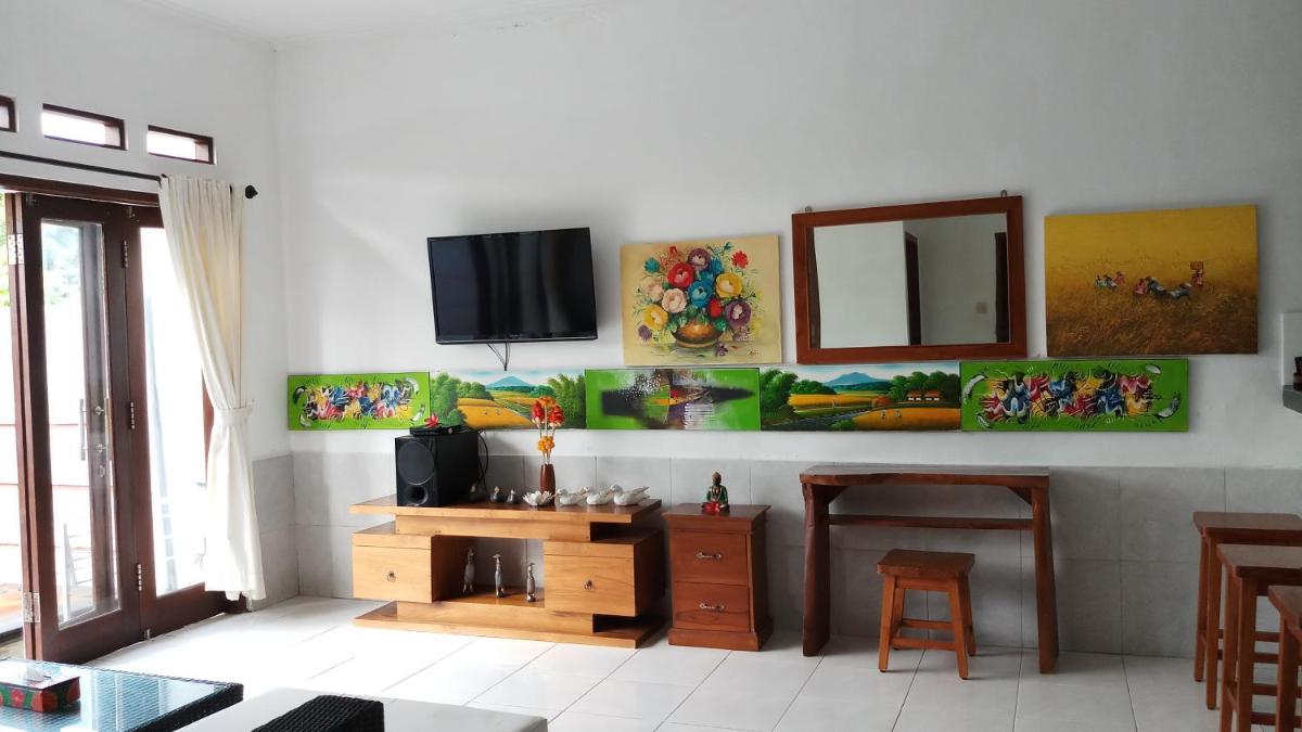 Suitetrails - Villa Dencarik