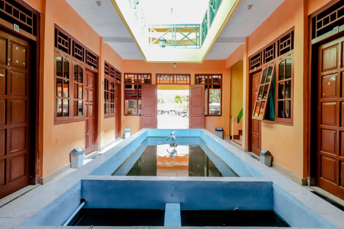 Hotel Kukup Indah - Housity
