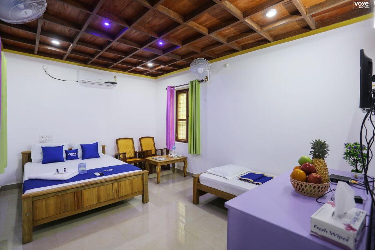 Mundro Green Land Heritage Villa by VOYE HOMES - Housity
