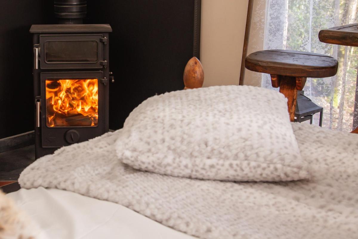 Finest Retreats - The Tree House - Eco-Friendly, Back to Nature Experience - Housity