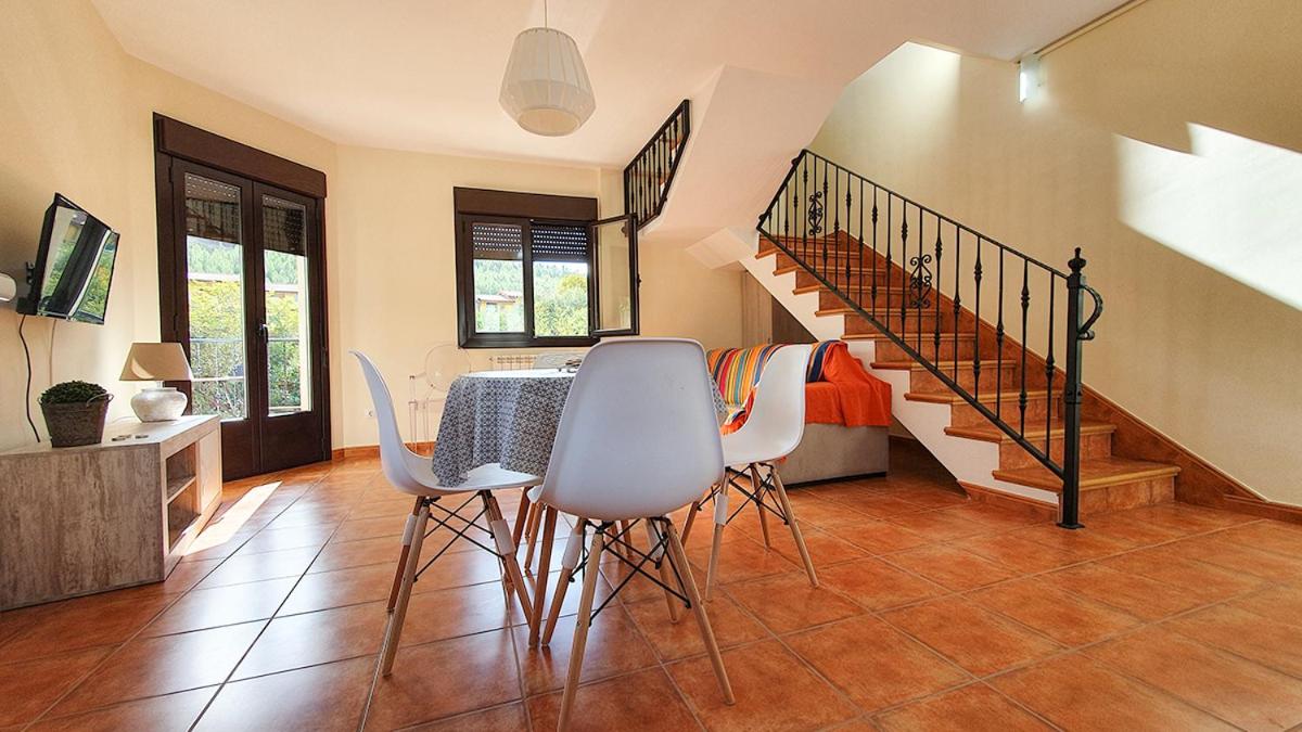 Apartamentos Virgen de Tironcillo - Housity