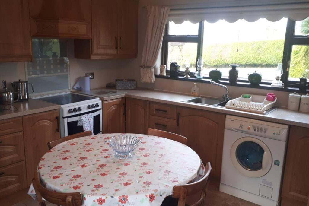 Bessies Cottage - Housity