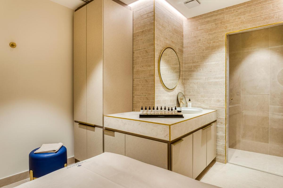 Salle de bains dans l'établissement Maison Albar Hotels L’Imperator
