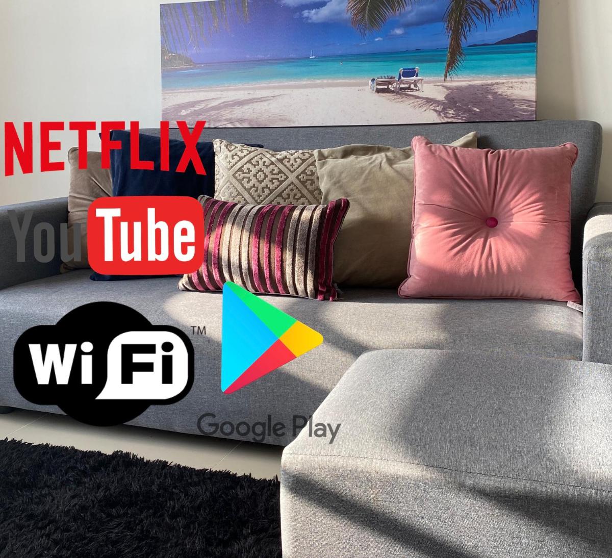 ORKED BELLINA, 3 Bedroom apartment, near Pantai Batu Burok, NETFLIXWIFIYOUTUBE - Hizvo