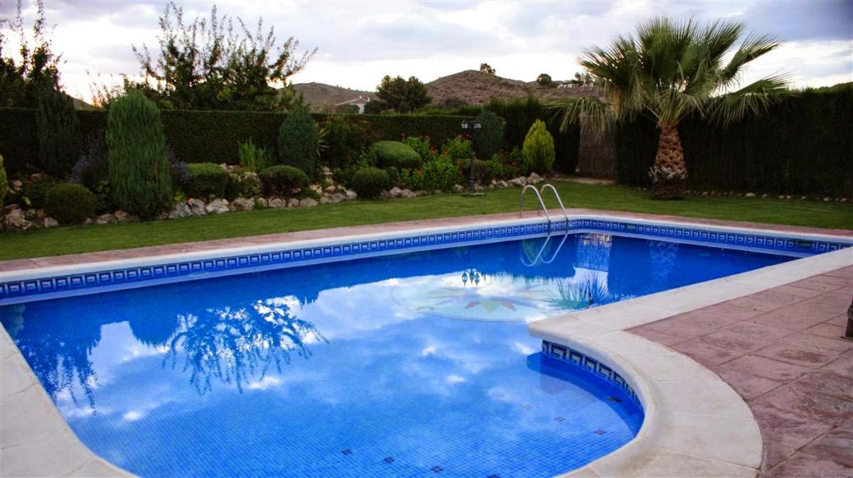 Casa Rural El Rubial - Housity