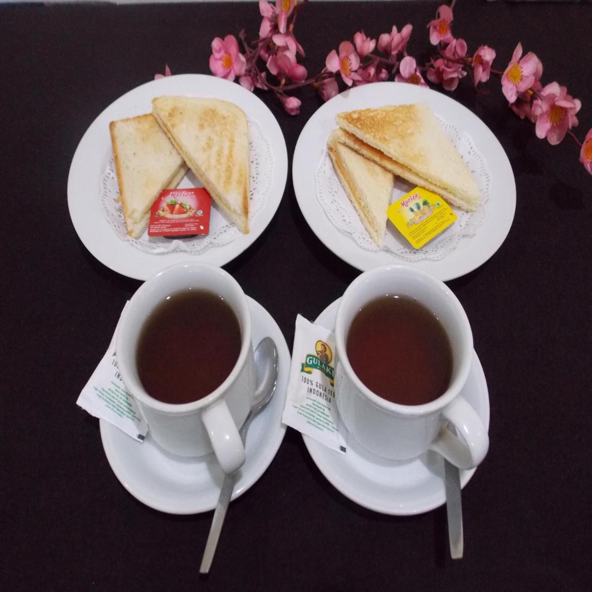 Puri Jaya Hotel - Housity
