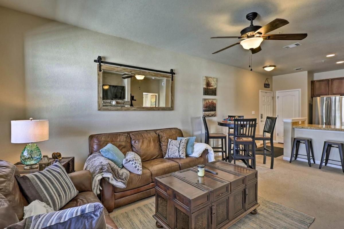 Granby Getaway Cozy Condo Only 2 Mi to Ski Slopes - Housity