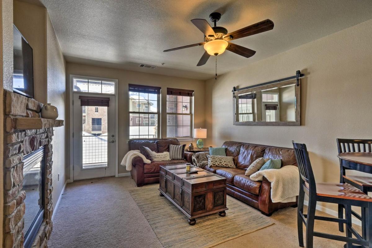 Granby Getaway Cozy Condo Only 2 Mi to Ski Slopes - Housity