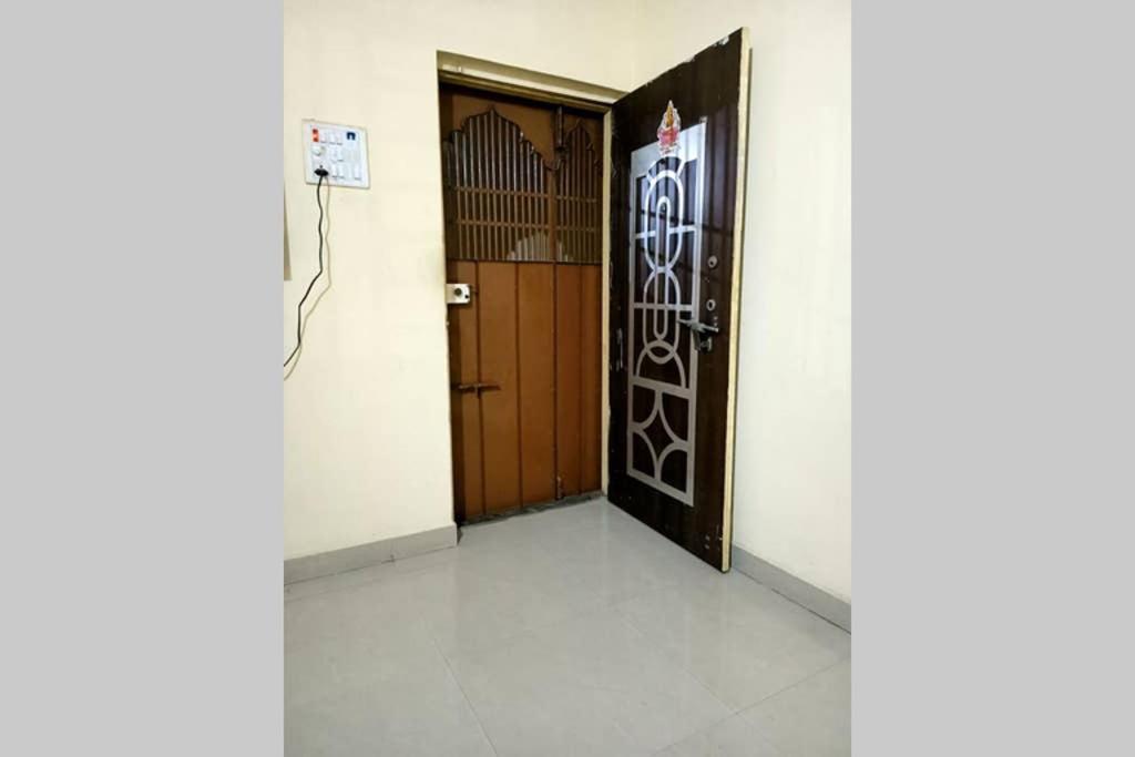 1 BHK CHEAPEST IN TOWN - Housity