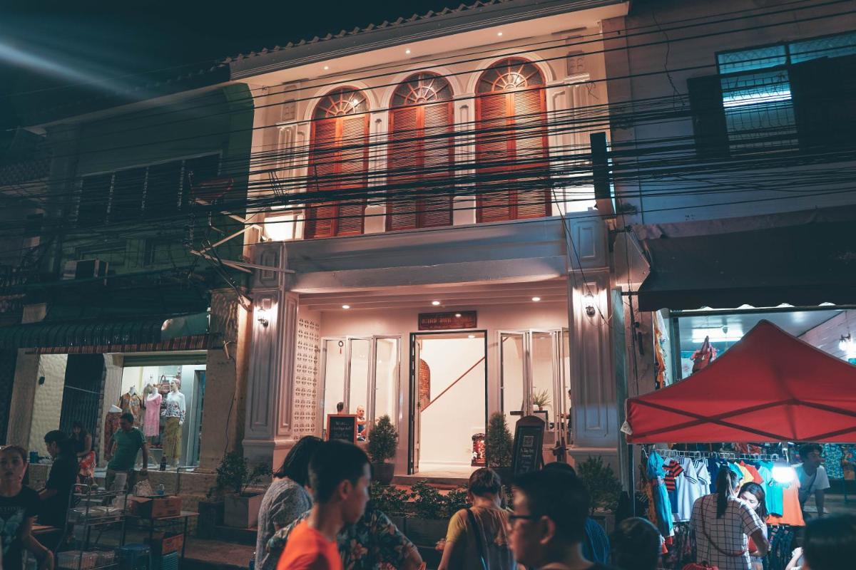 A Day inn Ranong Hostel - Housity