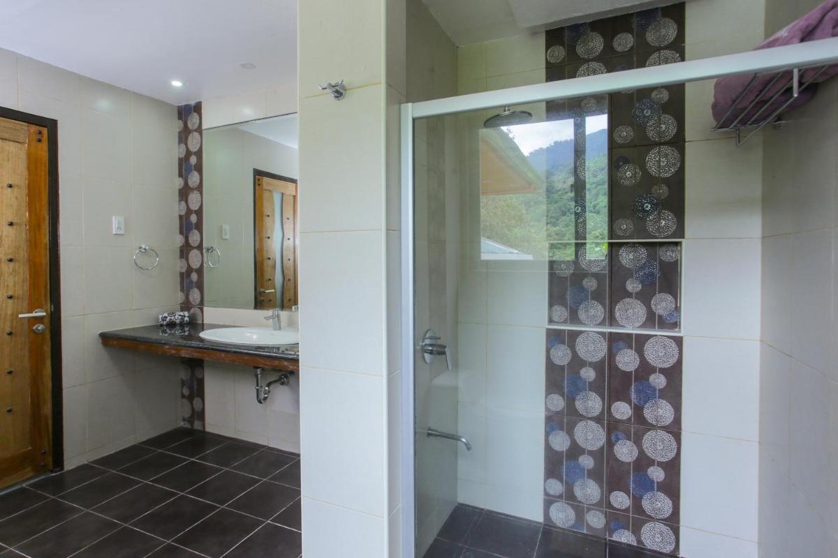 Peaceful Forest Haven 3 BR - Bangkong Kahoy Valley - Housity