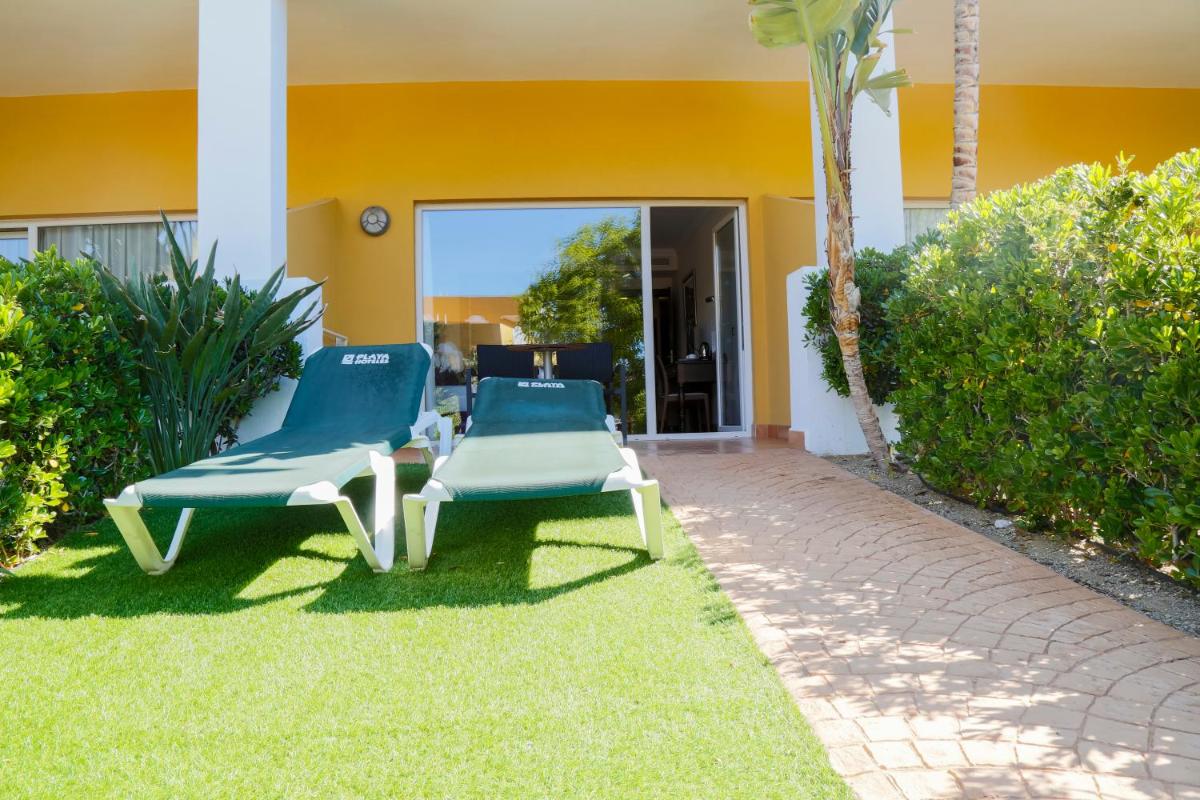Jardín al aire libre en Playazimbali