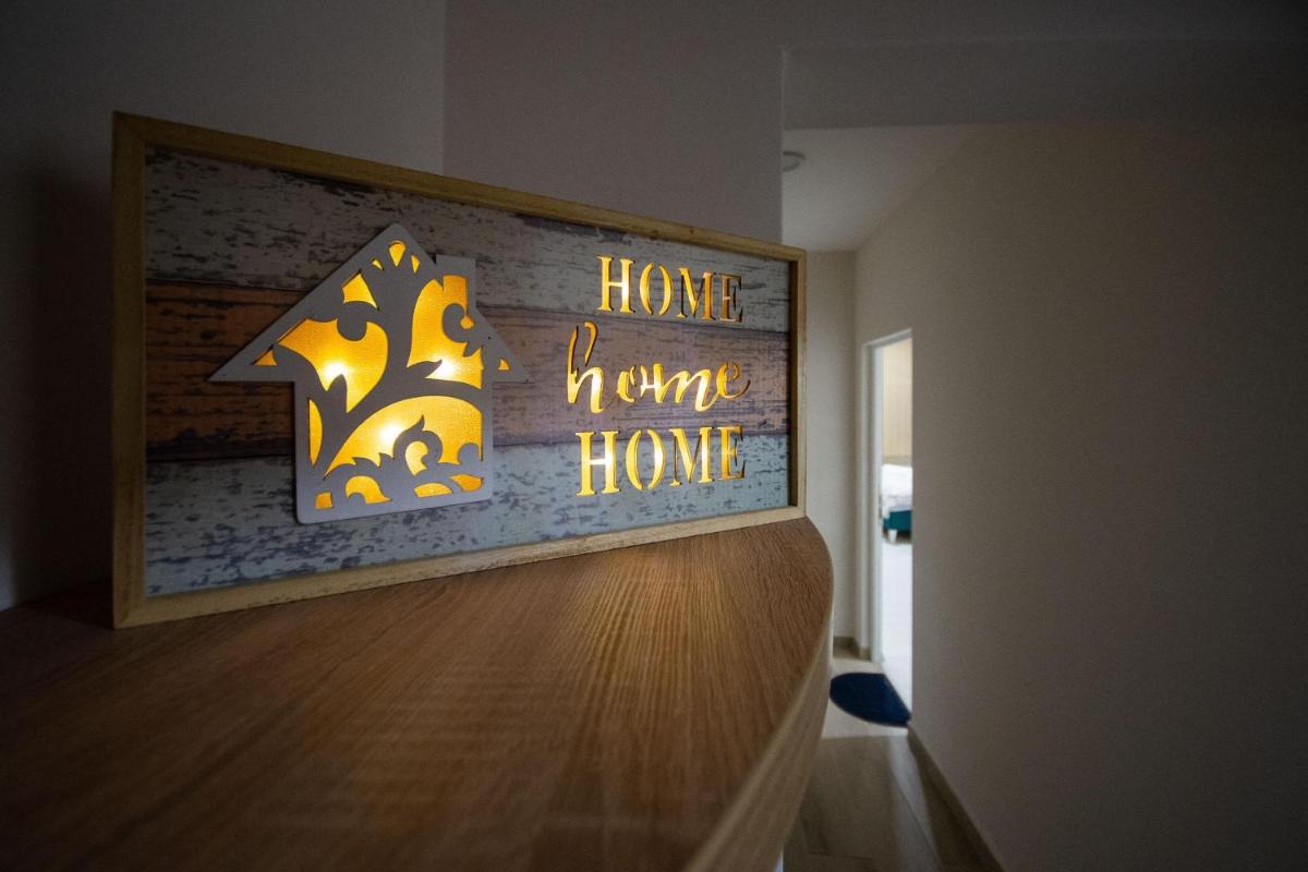 Cvetni trg - Housity