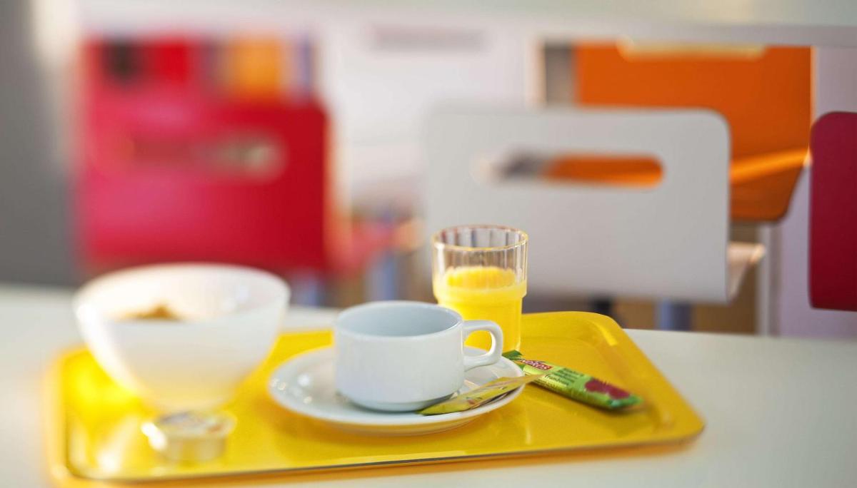 FAST HOTEL Les Ulis - Courtabœuf - Housity