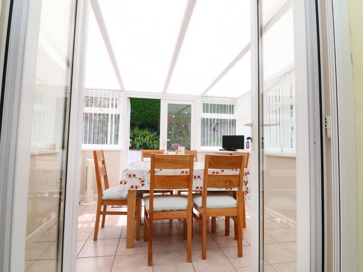 Phoenix Cottage - Housity