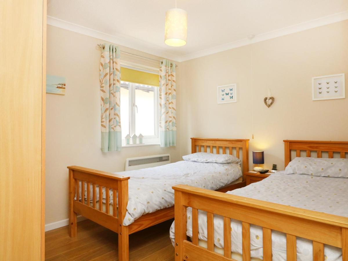 Phoenix Cottage - Housity