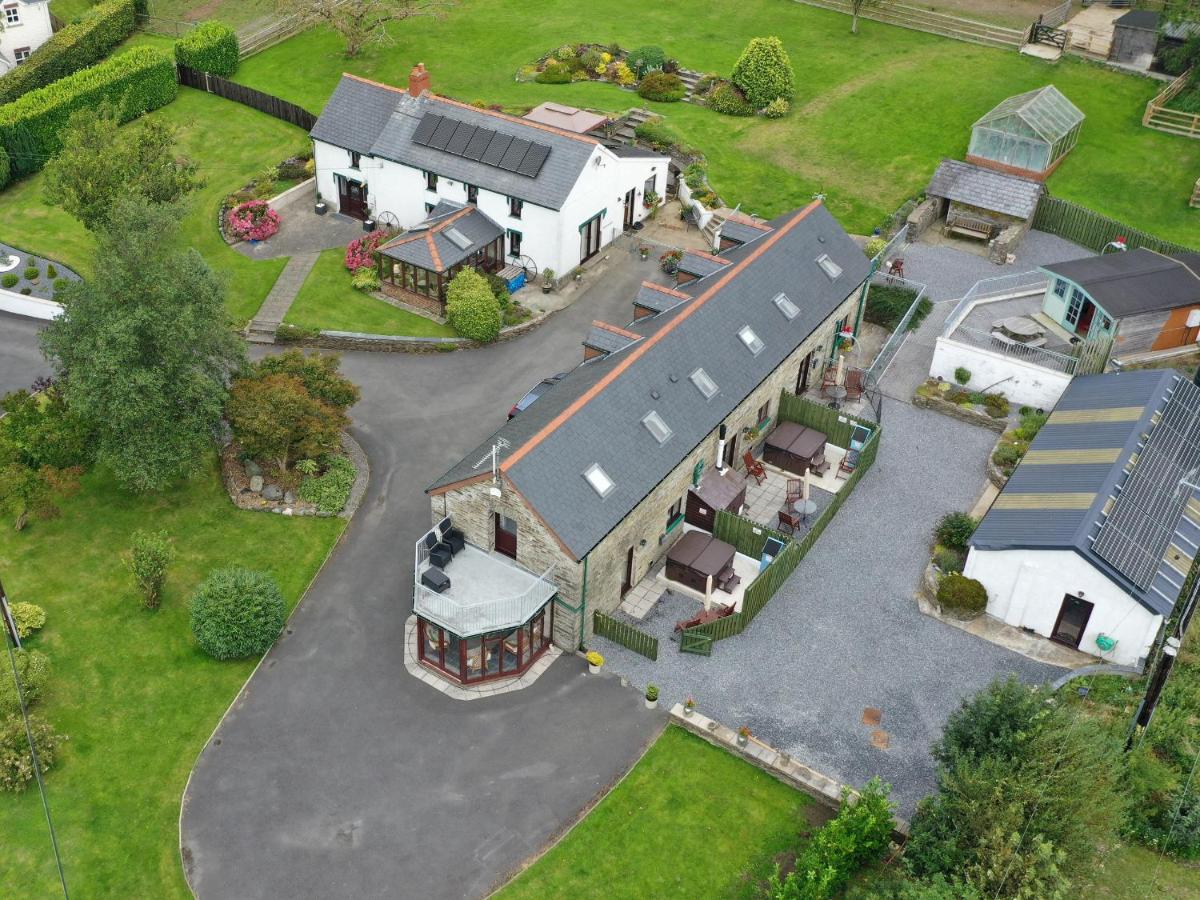 Ash Cottage - Housity