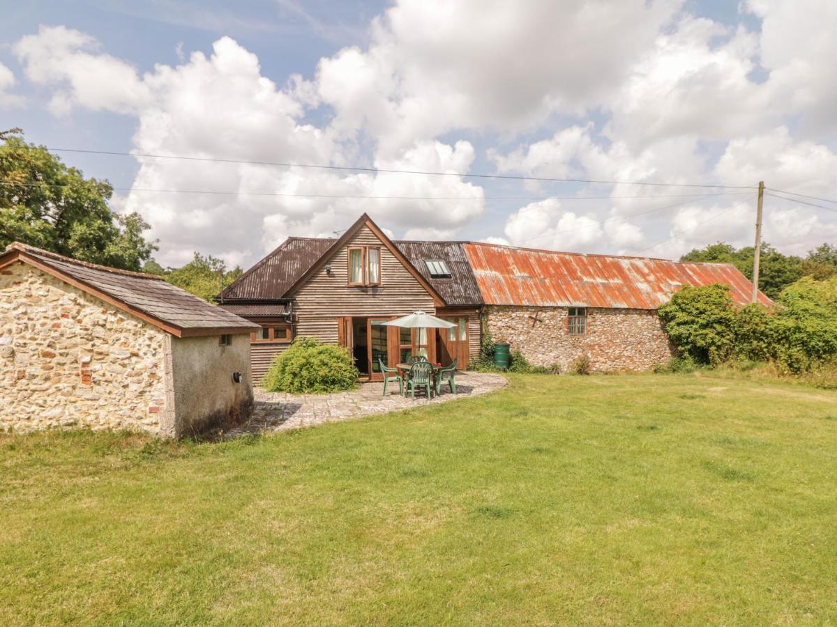 Abbey Cross Barn - Housity