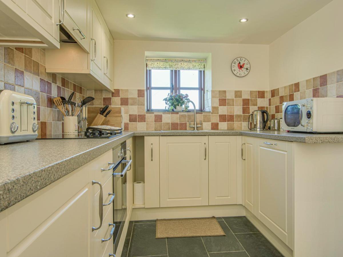 Orchard Barn - Housity