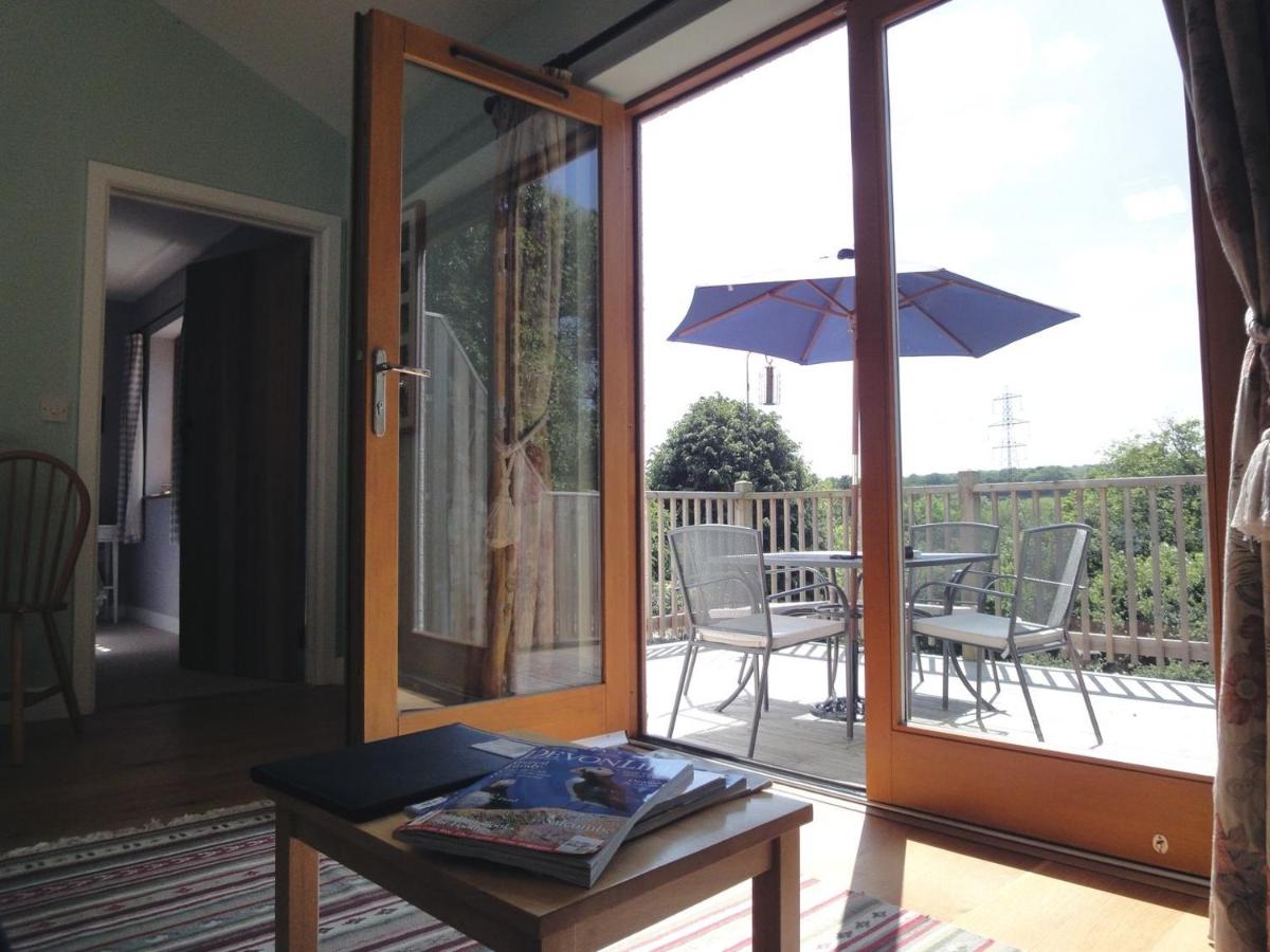 1 Shippen Cottages - Housity
