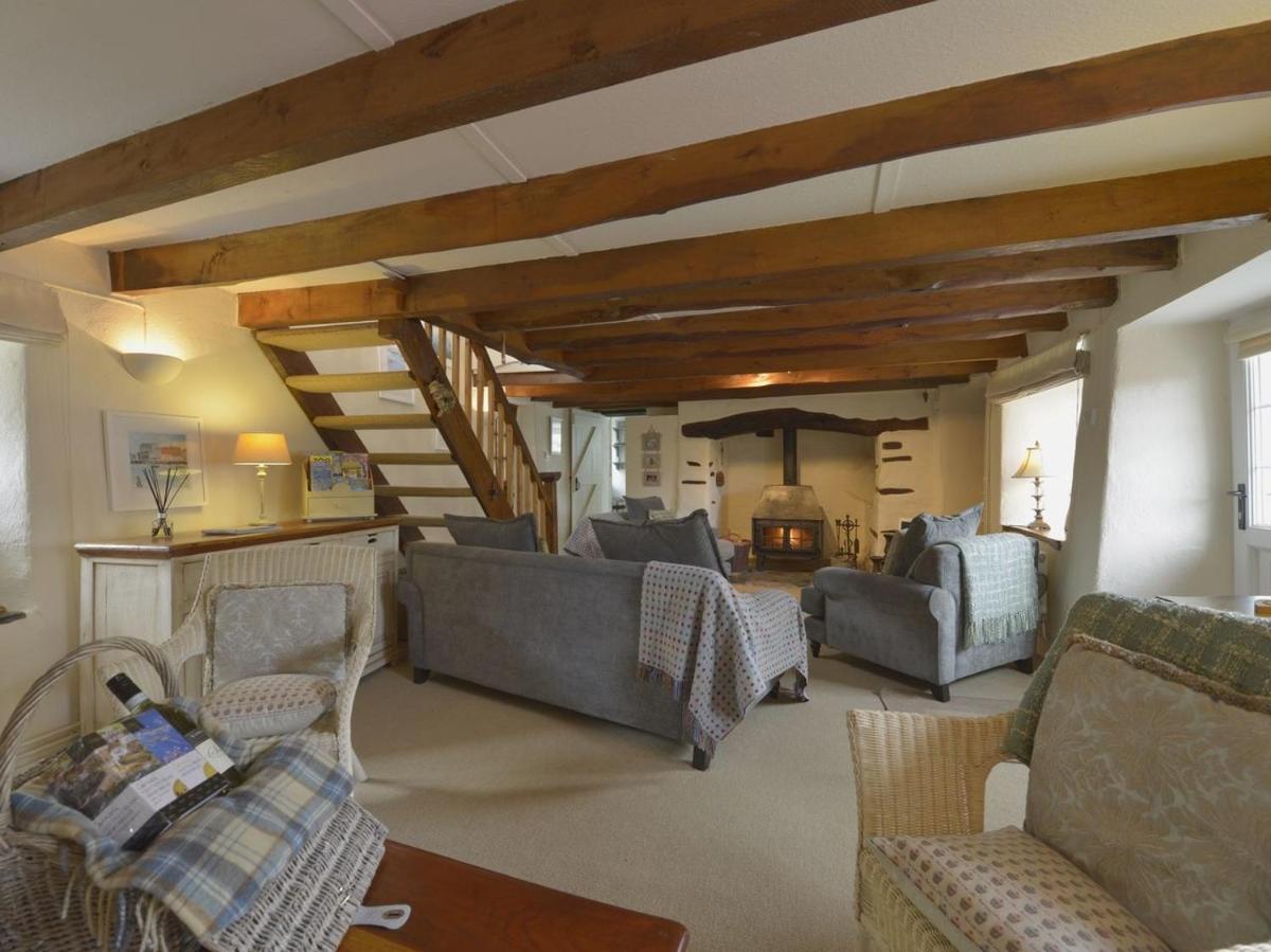 Mays Cottage - Housity