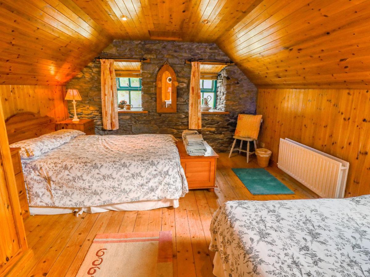 An Nead - Housity