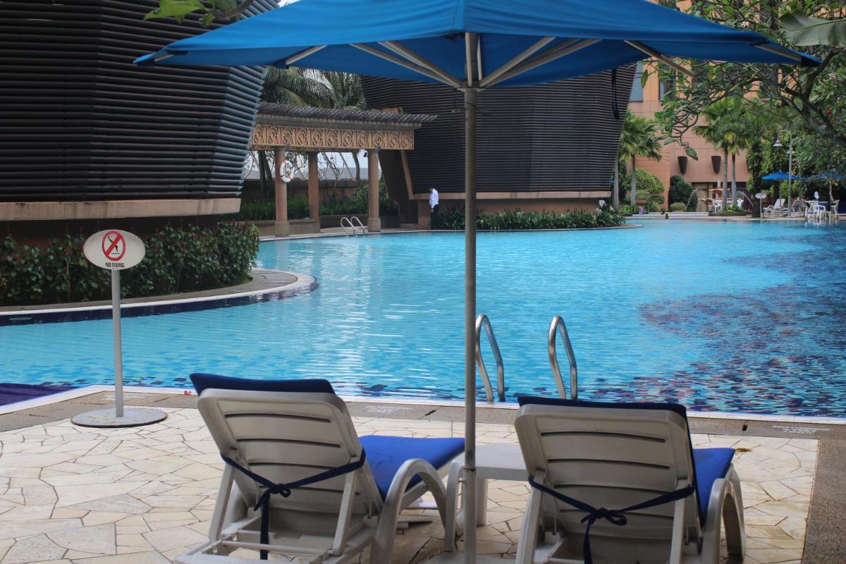 Tourism Service Suites At Times Square KL - Housity