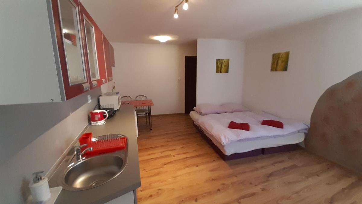 Privát Bene - Housity