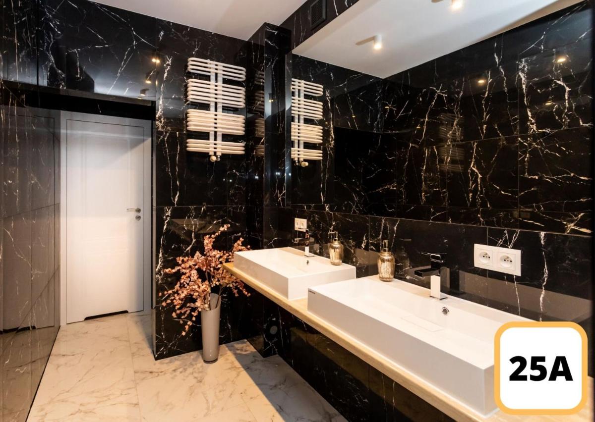 Suitetrails - Sienna 41 Boutique Warsaw Apartments