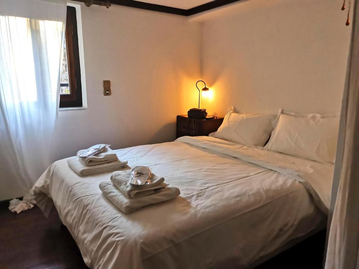 Levantes Mansion - Housity