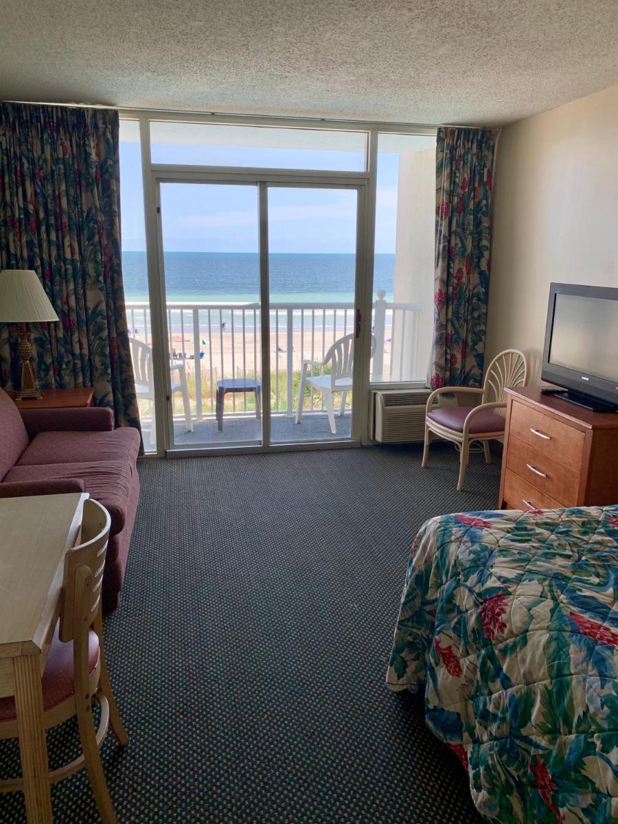 Sea Dip Oceanfront - Housity