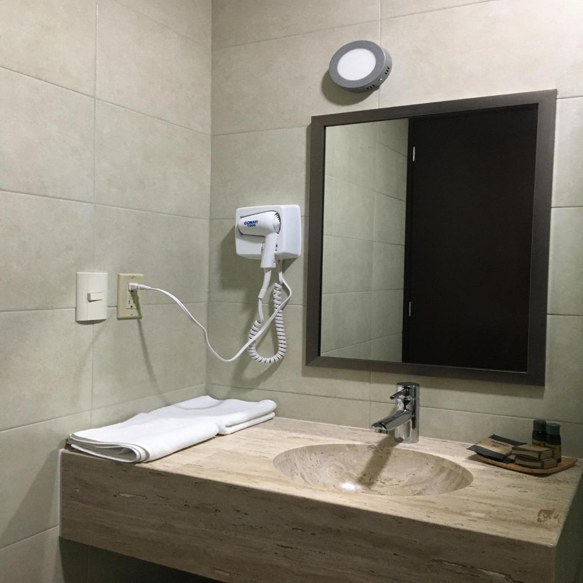 Suitetrails - Harbour Inn - Veracruz