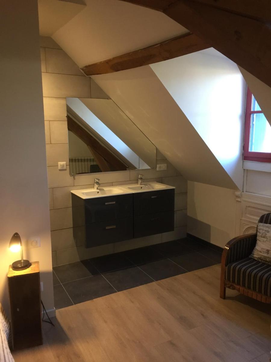 Le Vieux Saule - Housity