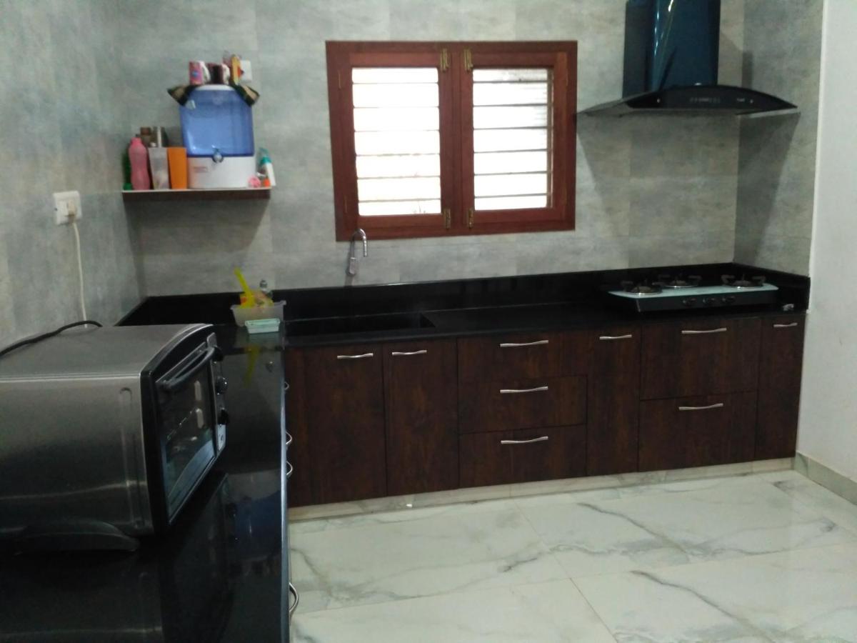 Yaa Residency near VIT - Housity