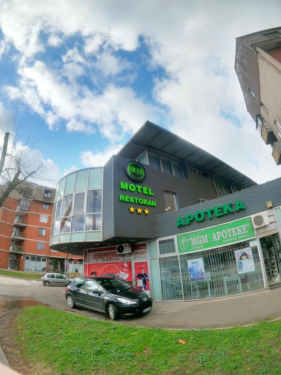 Hotel Richi - Housity