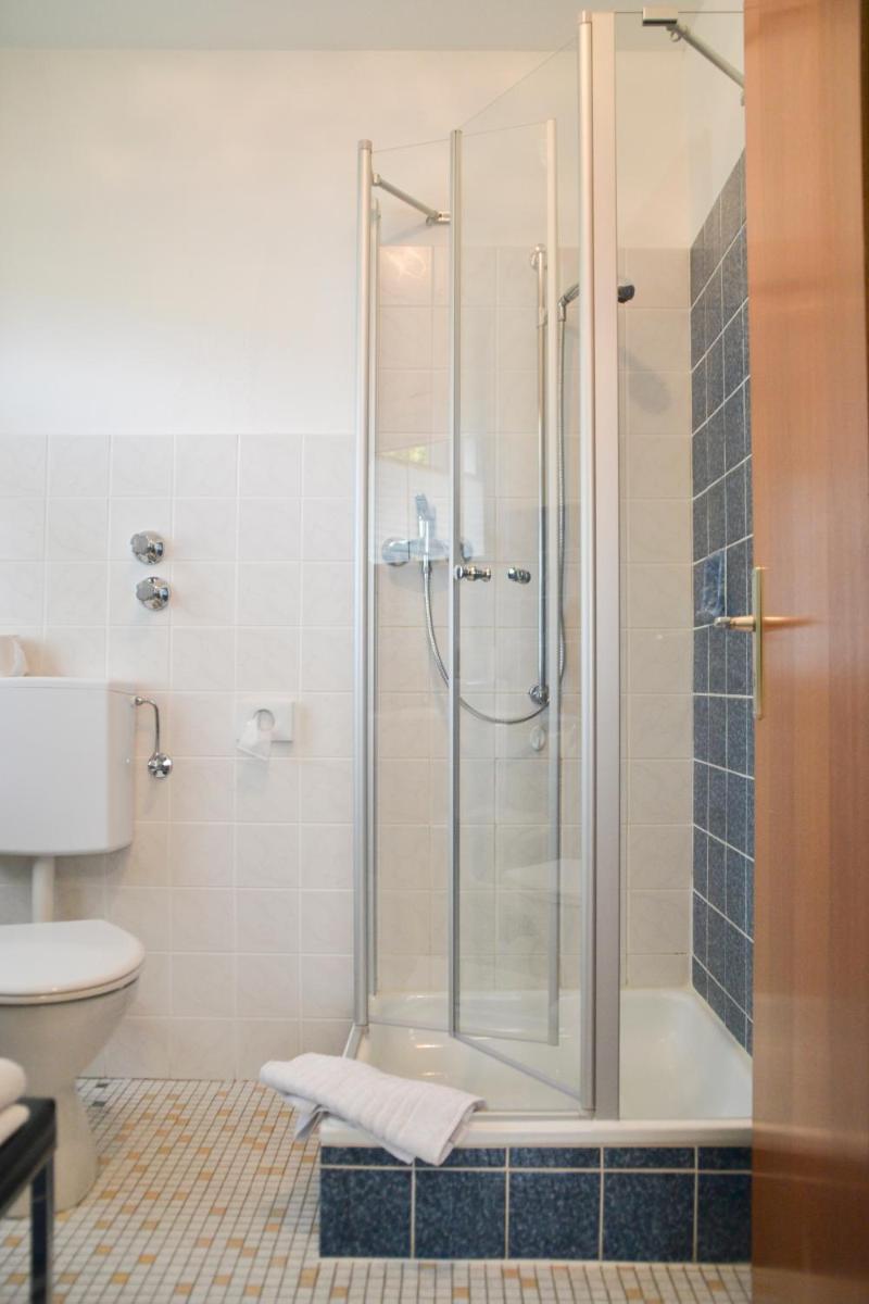 Landhotel Kunzental - Housity