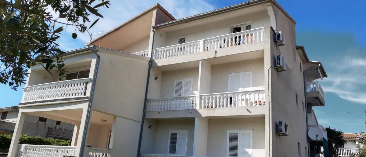 Villa Spanja - Housity