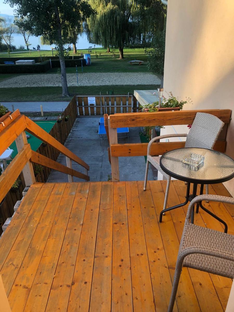 Balaton Panzió - Housity