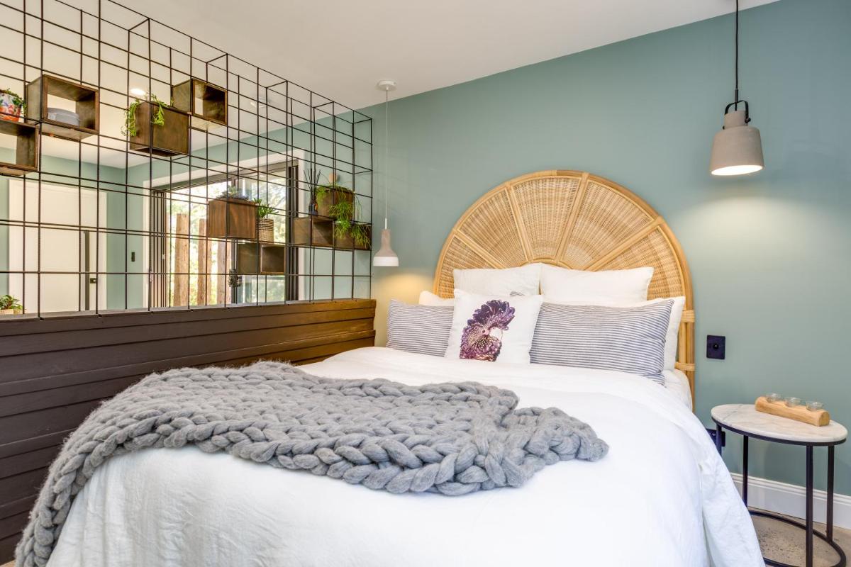 Gorgeous Beachside Cottage Jervis Bay - Housity
