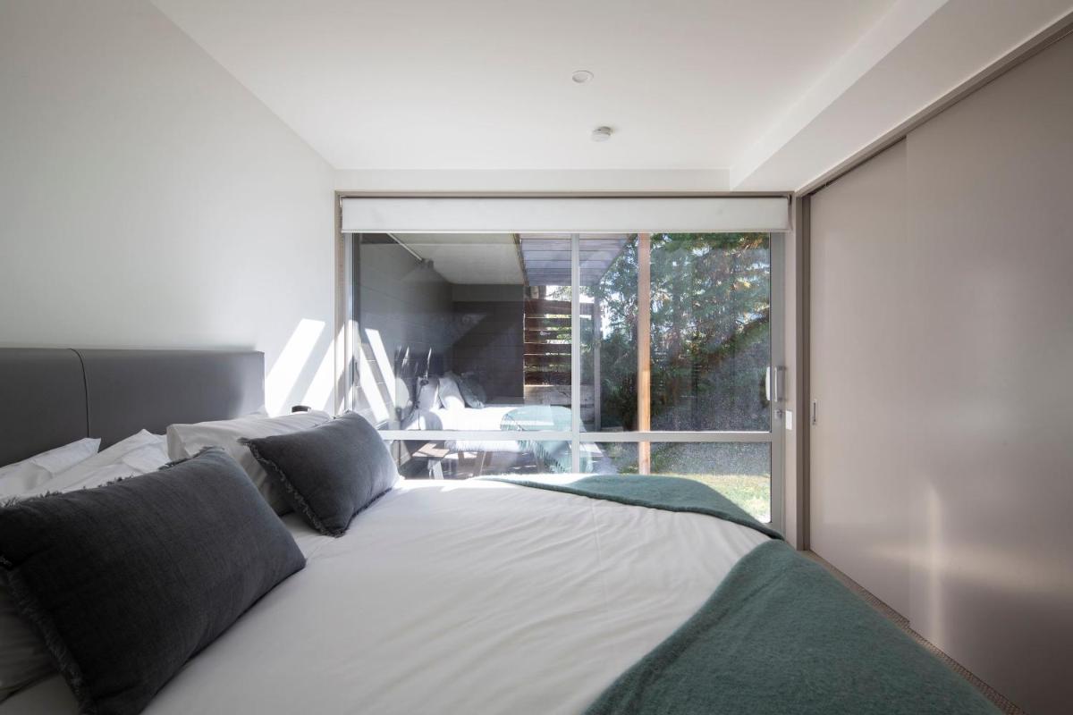 22 Hallenstein Apartments by Staysouth - Housity