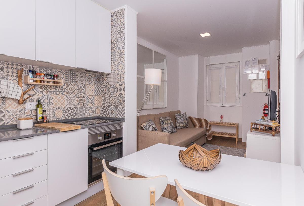 Feira Da Ladra Comfy Premium - Housity