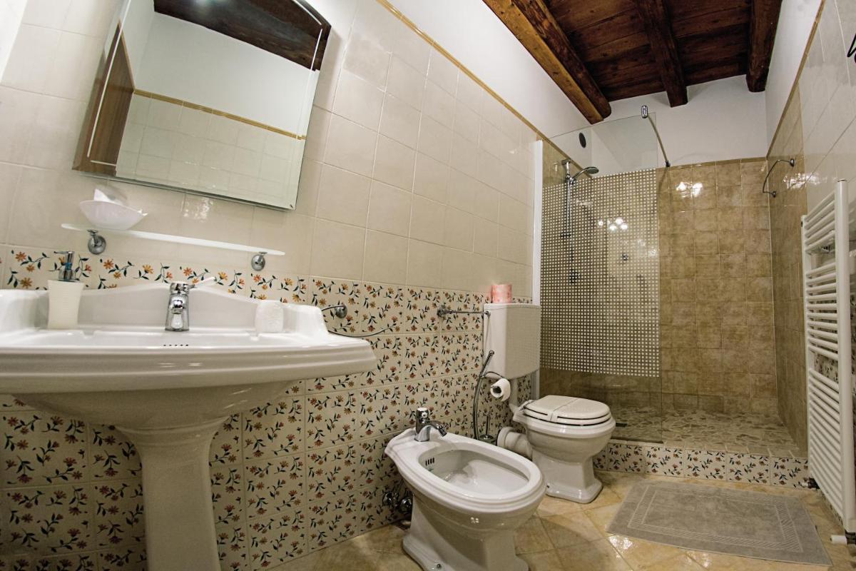 Millefiori la Corte delle Rose - Housity