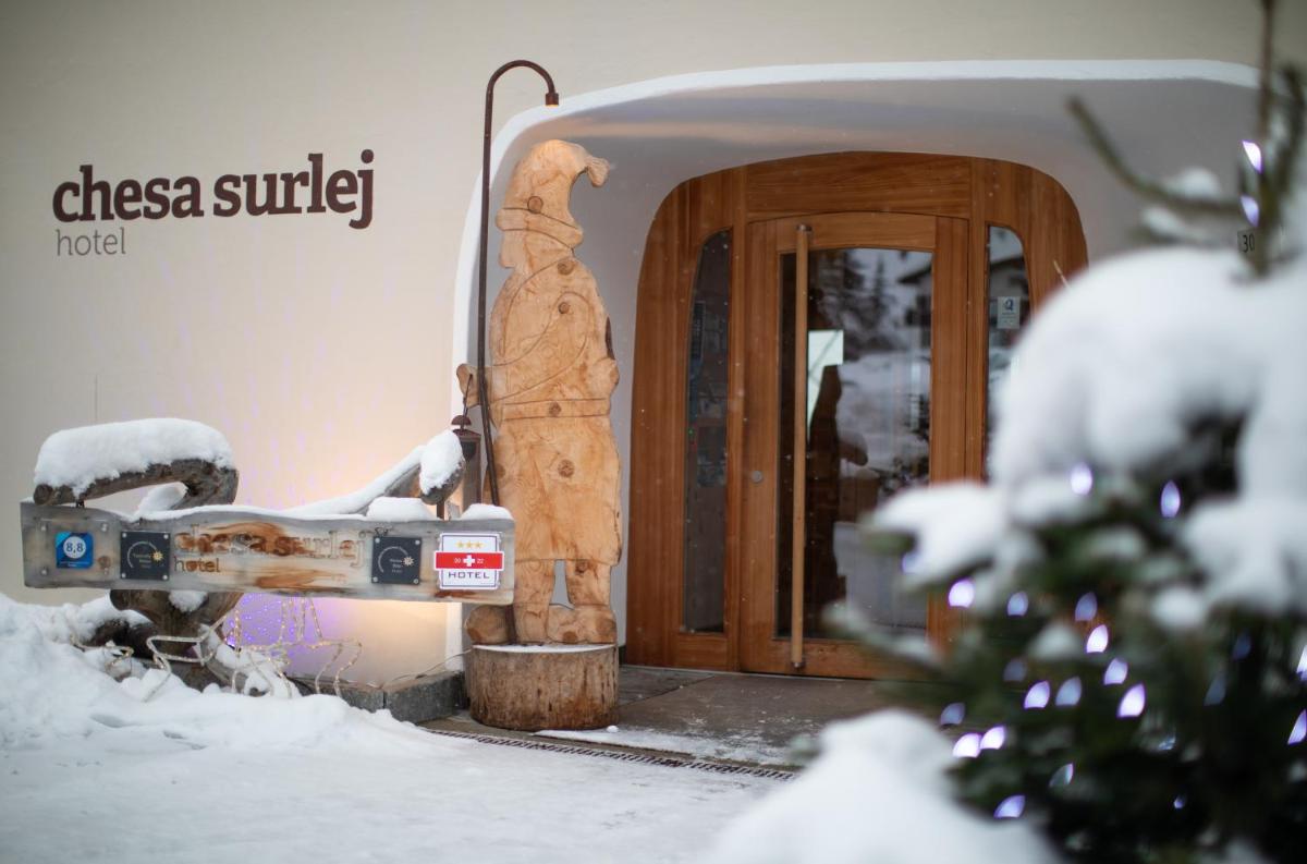 Hotel Chesa Surlej - Housity